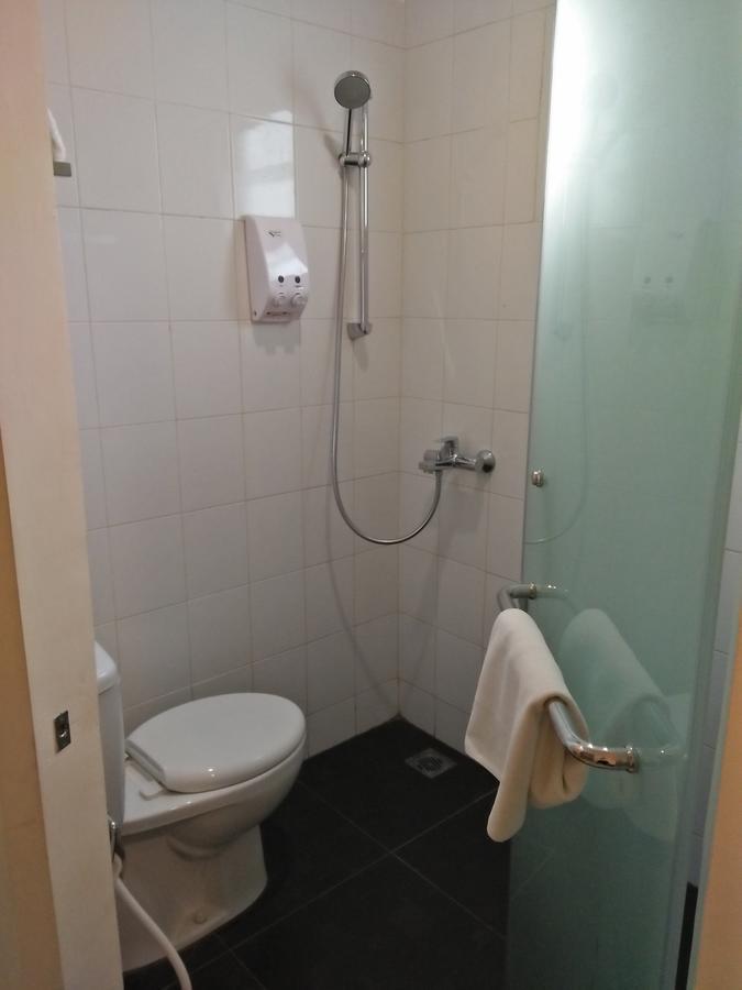 Kitara Hotel Jakarta Buitenkant foto